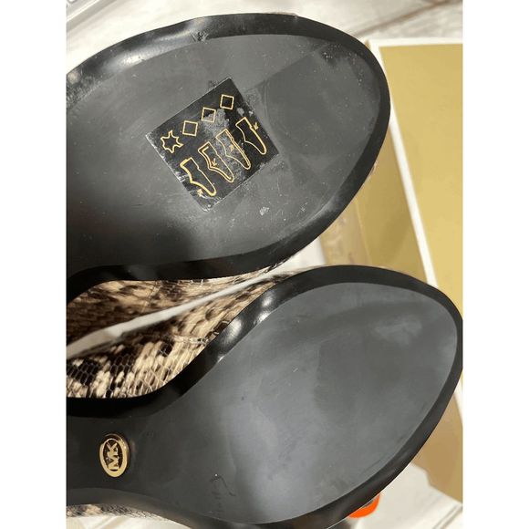 MICHAEL Michael Kors Women's Lawson Open Toe Booties - Natural 6M - Picture 4 of 8